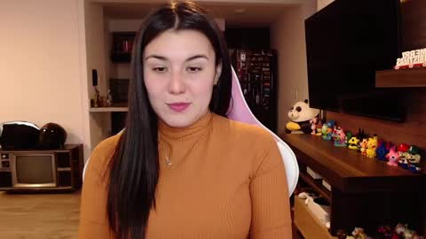 Snapshot of sara_sunrise_ chatting on December 13, 2024, 7:53 pm Sara online show from December 13, 2024, 7:53 pm