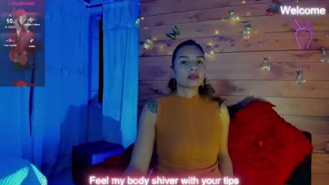 Snapshot of sara_thompson01 chatting on September 29, 2025, 1:33 am SARA online show from September 29, 2025, 1:33 am