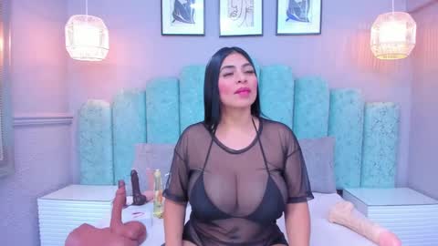 Sara online show from January 8, 2025, 6:52 pm