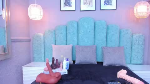 Sara online show from January 17, 2025, 3:43 pm