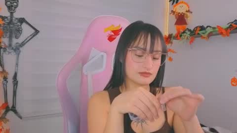 Snapshot of saraa_ramirez chatting on October 24, 2025, 4:20 am Sarah Ramirez online show from October 24, 2025, 4:20 am