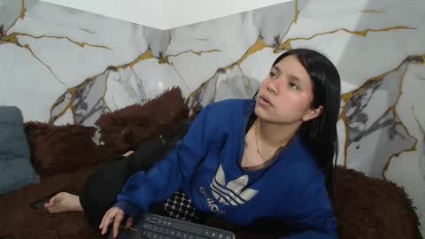 sara and thomas online show from December 18, 2025, 12:49 am