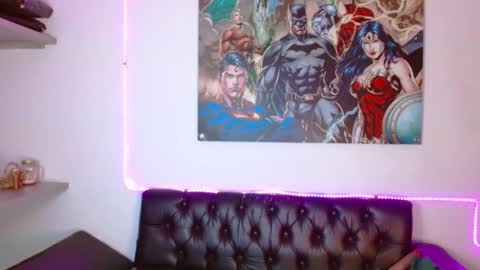 Snapshot of saraapril_1 chatting on December 29, 2024, 3:11 am SARAHGIL online show from December 29, 2024, 3:11 am