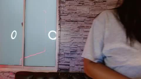 Snapshot of saraapril_1 chatting on January 20, 2025, 7:35 pm SARAHGIL online show from January 20, 2025, 7:35 pm