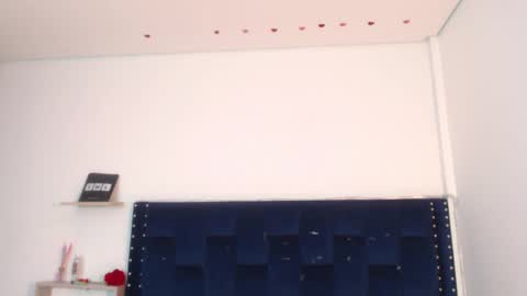 Snapshot of saraapril_1 chatting on February 23, 2025, 1:53 pm SARAHGIL online show from February 23, 2025, 1:53 pm