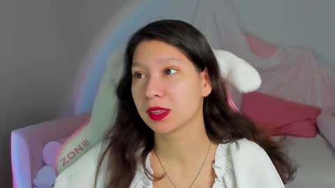 SaraDenars online show from November 27, 2025, 5:31 am