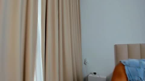 Snapshot of saradiamond01 chatting on March 1, 2025, 12:23 pm saradiamond01 online show from March 1, 2025, 12:23 pm