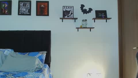 Snapshot of saraevil chatting on November 23, 2025, 6:13 am Sara online show from November 23, 2025, 6:13 am