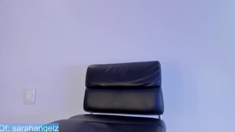 Sarah online show from November 19, 2025, 5:35 pm