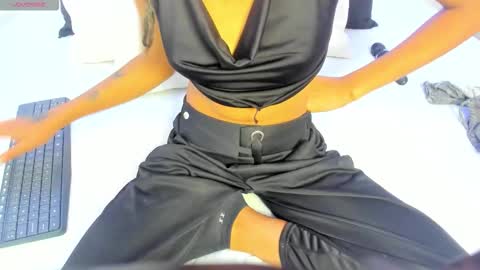 Snapshot of sarah_ashbourne chatting on October 29, 2025, 12:07 pm sarah_ashbourne online show from October 29, 2025, 12:07 pm