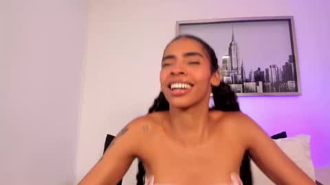 Snapshot of sarah_ashbourne chatting on November 6, 2025, 1:45 pm sarah_ashbourne online show from November 6, 2025, 1:45 pm