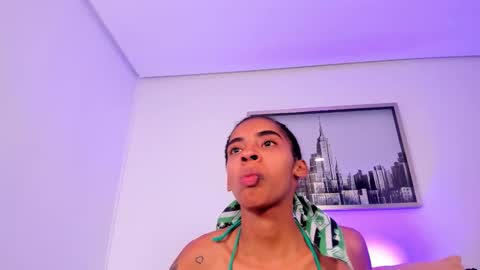 Snapshot of sarah_ashbourne chatting on November 15, 2025, 3:59 am sarah_ashbourne online show from November 15, 2025, 3:59 am