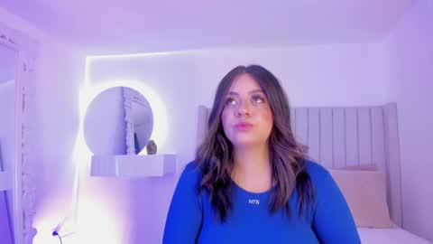 Sarah Bonneth online show from January 29, 2025, 11:09 am