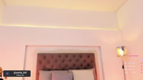 Snapshot of sarah_hiill chatting on January 24, 2025, 10:41 pm online show from January 24, 2025, 10:41 pm