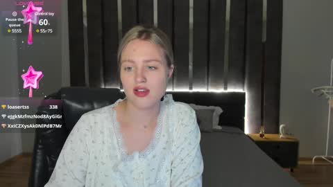 Sarah online show from January 5, 2025, 3:53 am