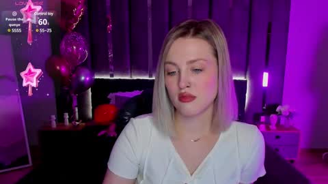 Sarah online show from March 6, 2025, 1:05 am