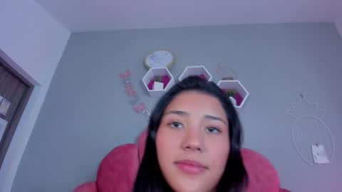 Snapshot of sarahevans__ chatting on January 10, 2025, 10:46 pm Sarah Evans online show from January 10, 2025, 10:46 pm