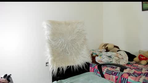 Snapshot of sarahlovexxv chatting on November 23, 2025, 4:12 am Sarah online show from November 23, 2025, 4:12 am