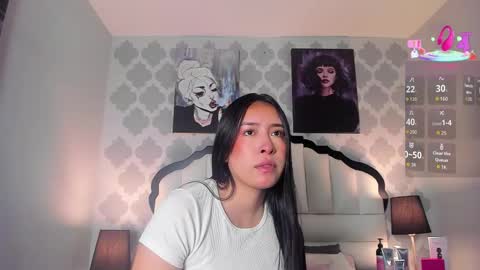 Snapshot of sarahmiler_ chatting on November 1, 2025, 7:49 pm Sarah online show from November 1, 2025, 7:49 pm