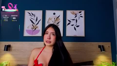 Snapshot of sarahmiler_ chatting on December 3, 2025, 7:45 pm Sarah online show from December 3, 2025, 7:45 pm