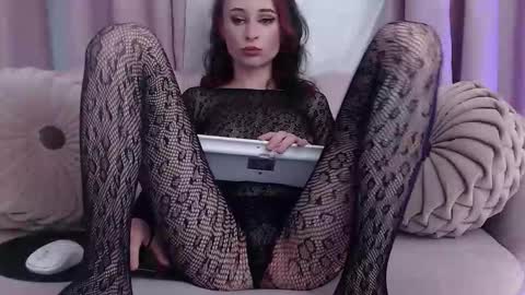 Snapshot of saraiangel chatting on September 13, 2025, 8:41 pm Sarai online show from September 13, 2025, 8:41 pm