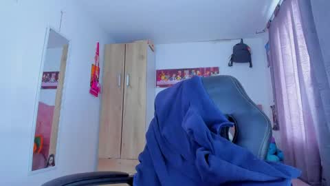 sara  online show from December 27, 2024, 7:14 pm