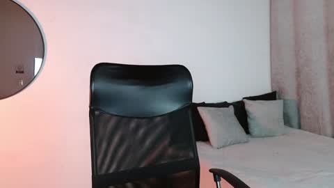 Snapshot of saramilf_69 chatting on December 20, 2024, 4:14 pm saramilf_69 online show from December 20, 2024, 4:14 pm