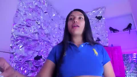 sarastonesx online show from November 23, 2025, 4:01 am