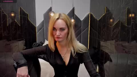 Sara online show from September 19, 2025, 1:56 pm