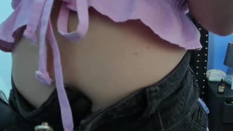 Snapshot of saraymoorex_ chatting on January 5, 2025, 6:13 pm Saray online show from January 5, 2025, 6:13 pm