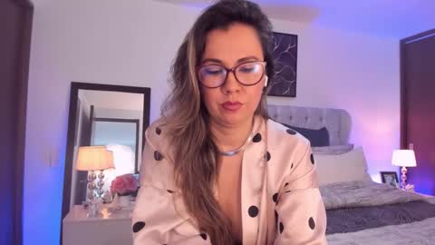 Snapshot of sarhamccormick chatting on October 28, 2025, 3:47 pm sarha online show from October 28, 2025, 3:47 pm