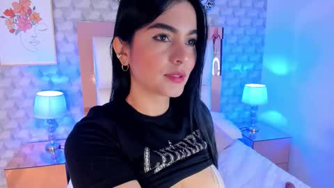 Camila  online show from November 30, 2025, 11:36 am