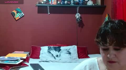 Snapshot of sasharosee2 chatting on November 30, 2025, 2:43 pm S A S H A R O S E online show from November 30, 2025, 2:43 pm