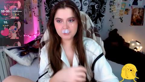 Snapshot of sashasoyyyy chatting on February 15, 2025, 2:58 am Sashasoy online show from February 15, 2025, 2:58 am