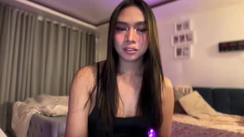 Sasha online show from November 14, 2025, 7:29 am