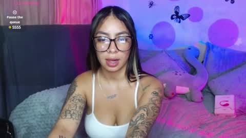 Sasha  Independent model online show from February 20, 2025, 7:45 am