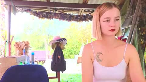 sassy_seasons online show from September 16, 2025, 9:21 am