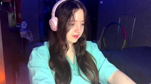 Marmulka or Mary online show from November 6, 2025, 5:25 pm