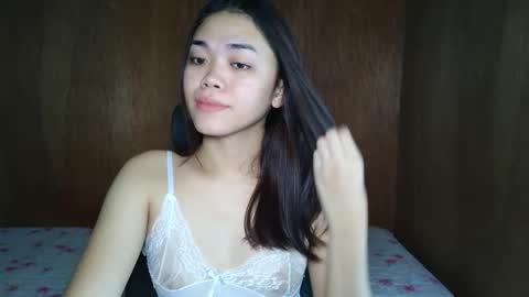 Snapshot of saszzyyumiie chatting on October 6, 2025, 2:53 am saszzyyumiie online show from October 6, 2025, 2:53 am