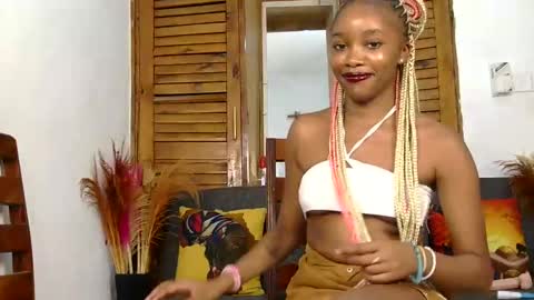 Snapshot of saucy_angels chatting on March 6, 2025, 1:57 pm Saucy online show from March 6, 2025, 1:57 pm