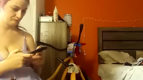 Snapshot of saucybear666 chatting on January 29, 2025, 2:51 am SnowBunny online show from January 29, 2025, 2:51 am