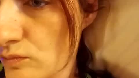 Snapshot of saucybear666 chatting on February 19, 2025, 1:51 am SnowBunny online show from February 19, 2025, 1:51 am