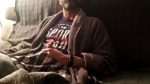 saulcontigo online show from February 15, 2025, 11:58 pm