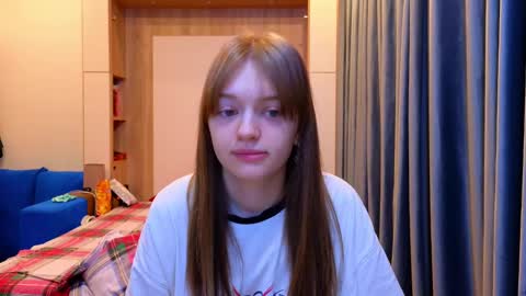 Snapshot of sav_anna chatting on January 26, 2025, 4:41 pm LUNA and ANNA    online show from January 26, 2025, 4:41 pm