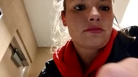 savannahjays online show from November 20, 2025, 2:12 am