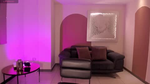 S a v a n n a h  online show from February 9, 2025, 2:07 pm