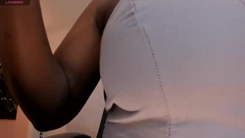 S a v a n n a h  online show from September 15, 2025, 11:43 am