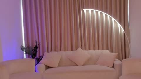 Snapshot of savannahwildee chatting on September 14, 2025, 11:42 am Savannahwildee online show from September 14, 2025, 11:42 am