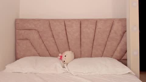 Snapshot of savannahwildee chatting on November 3, 2025, 12:17 pm Savannahwildee online show from November 3, 2025, 12:17 pm