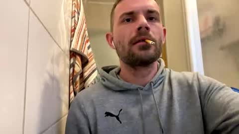 Snapshot of sawa08051989 chatting on December 21, 2024, 7:45 am chamomile online show from December 21, 2024, 7:45 am